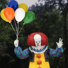IT' 1990 Movie Pennywise Ultimate 7" Action Figure