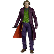 Batman Dark Knight - The Joker Deluxe 7" Action Figure