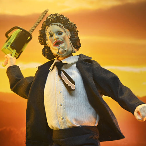Texas Chainsaw Massacre - Leatherface (Pretty Woman Mask) 50th Ann. 8