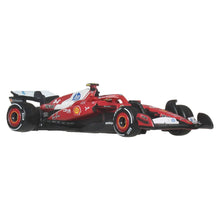 Hot Wheels Formula 1 2025 Scuderia Ferrari Team #44 1:64 Die Cast Vehicle